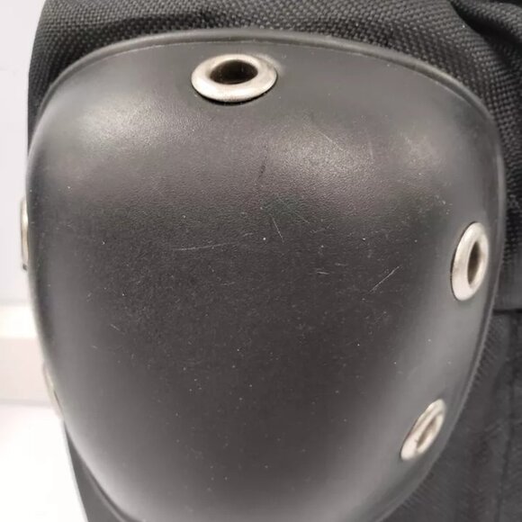 (68239-8) Bravo Sports Roller Blade Pads-Size M/L - Picture 10 of 12